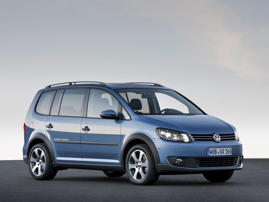  Volkswagen CrossTouran 2010 года  (фото 11 из 26)